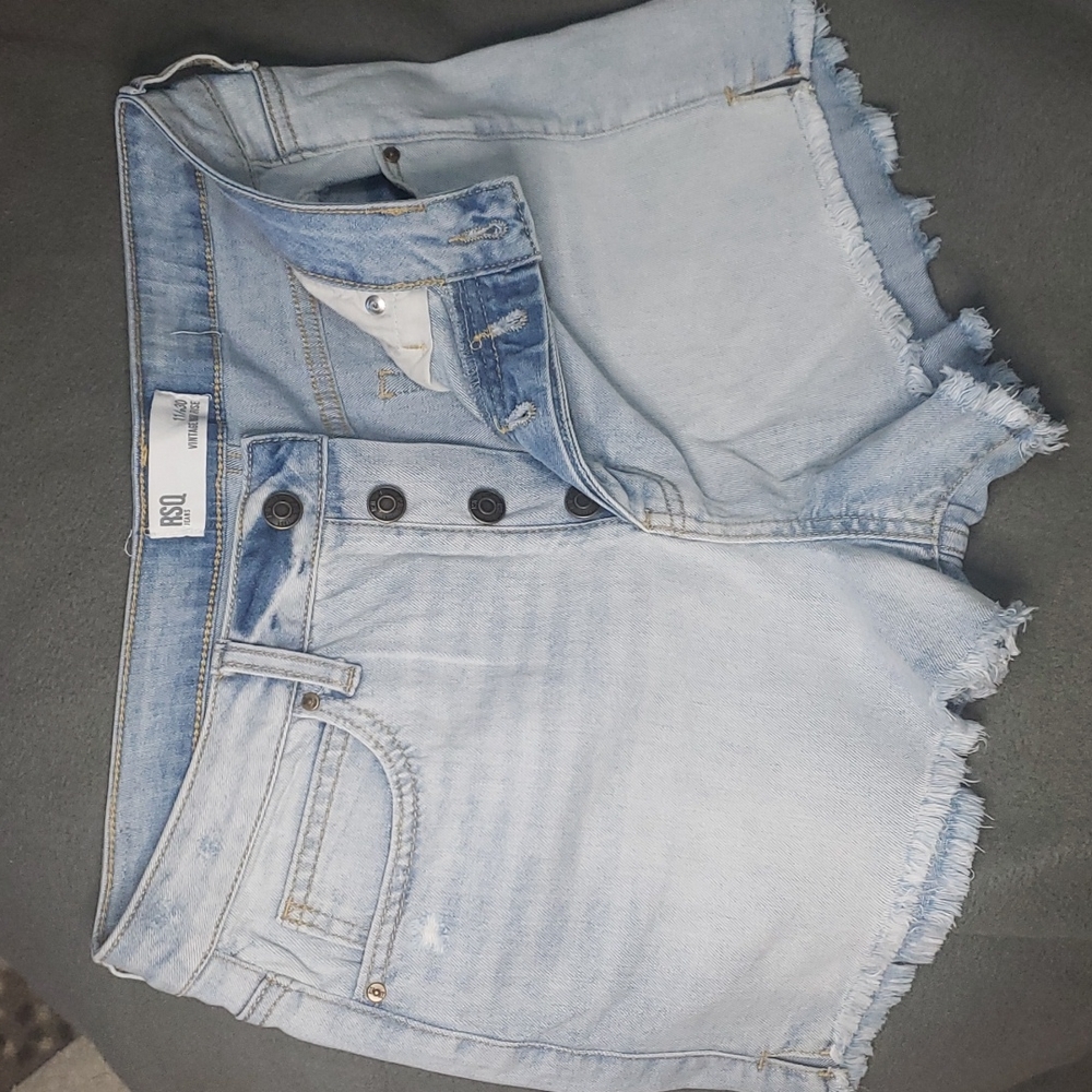 RSQ Size 11 cut off shorts.